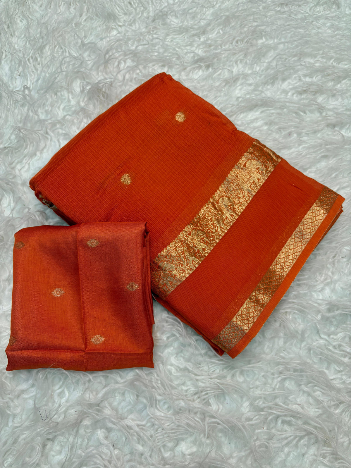 Pure Viscose Kota Doriya Saree with Jacquard Weaving Border