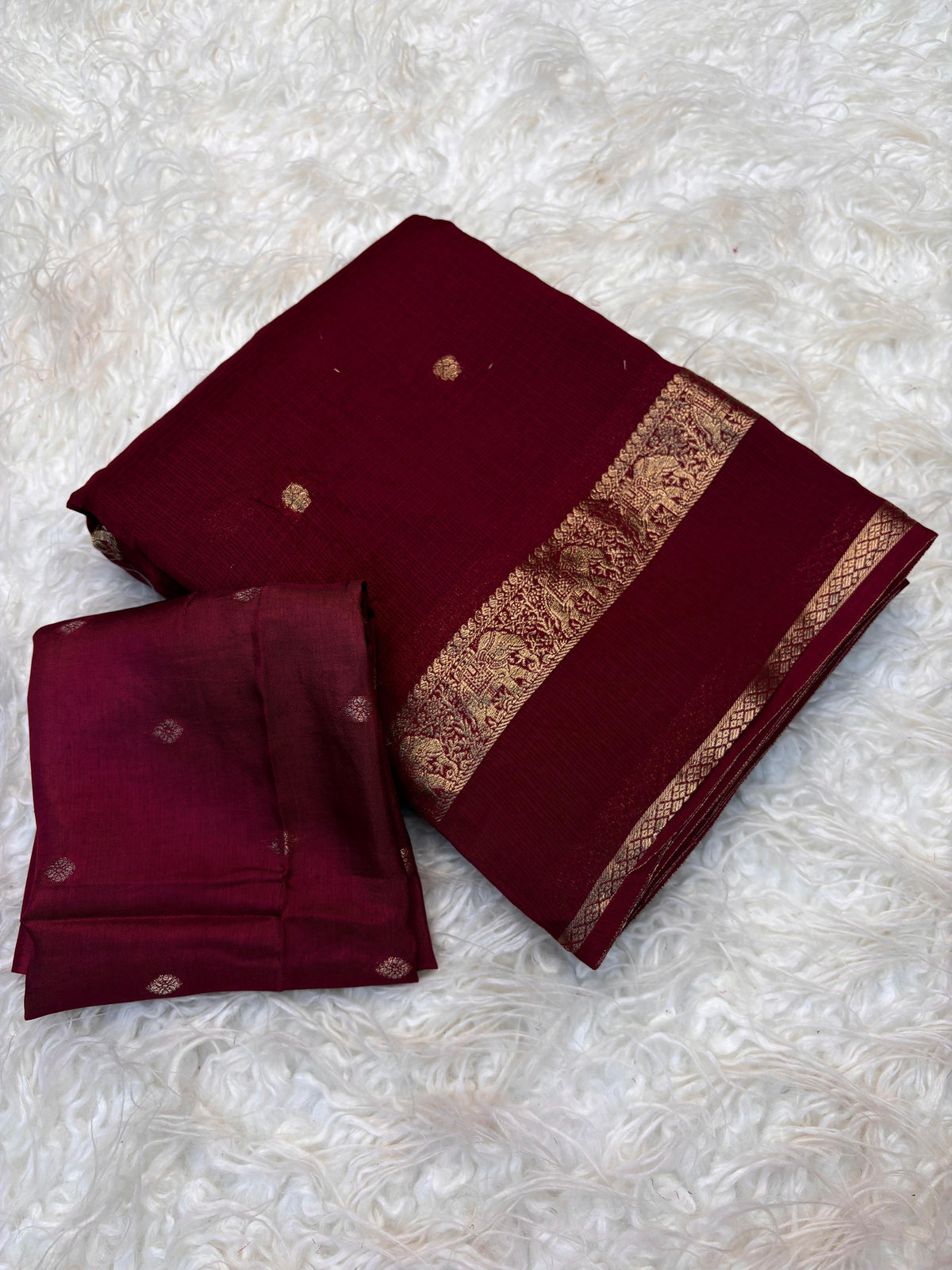 Pure Viscose Kota Doriya Saree with Jacquard Weaving Border