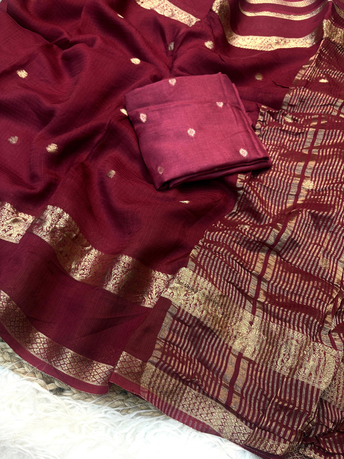 Pure Viscose Kota Doriya Saree with Jacquard Weaving Border