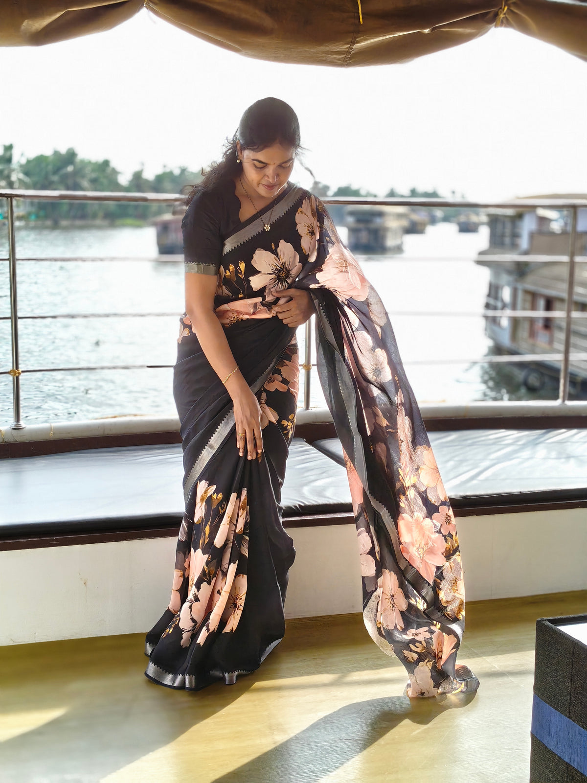 Mangalagiri Floral Digital Pattu Saree LSS59