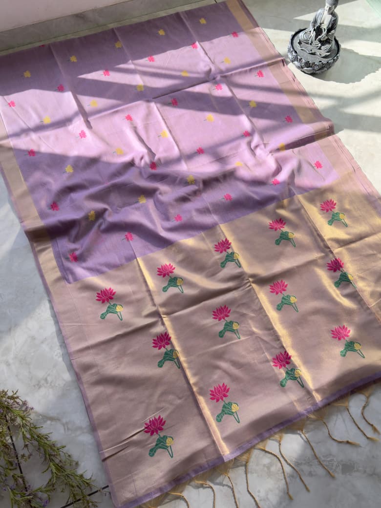 Lavender colour Soft Munga Cotton Lotus Jamdani Saree
