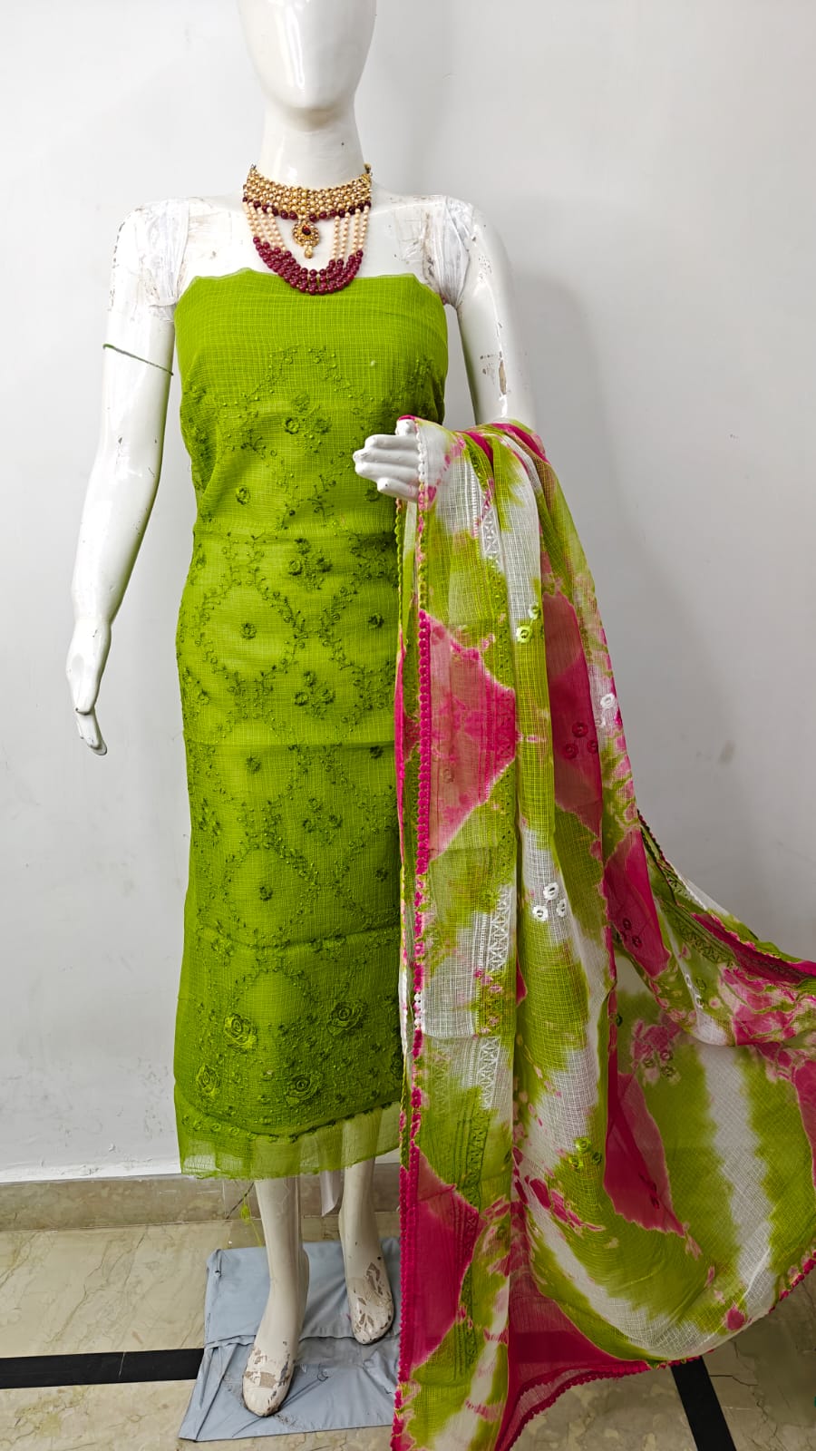 Parrot Green 