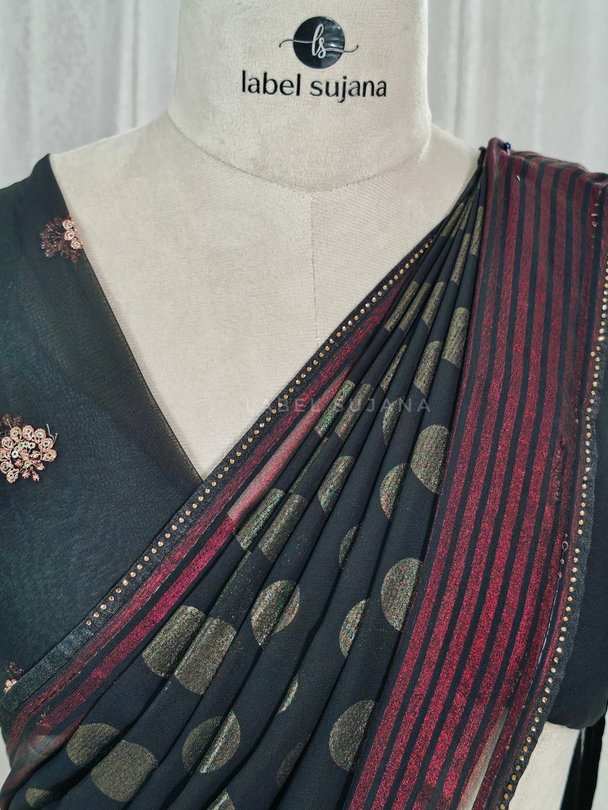 Shimmery Georgette Polka Dot Saree With Metallic Borders LSS20