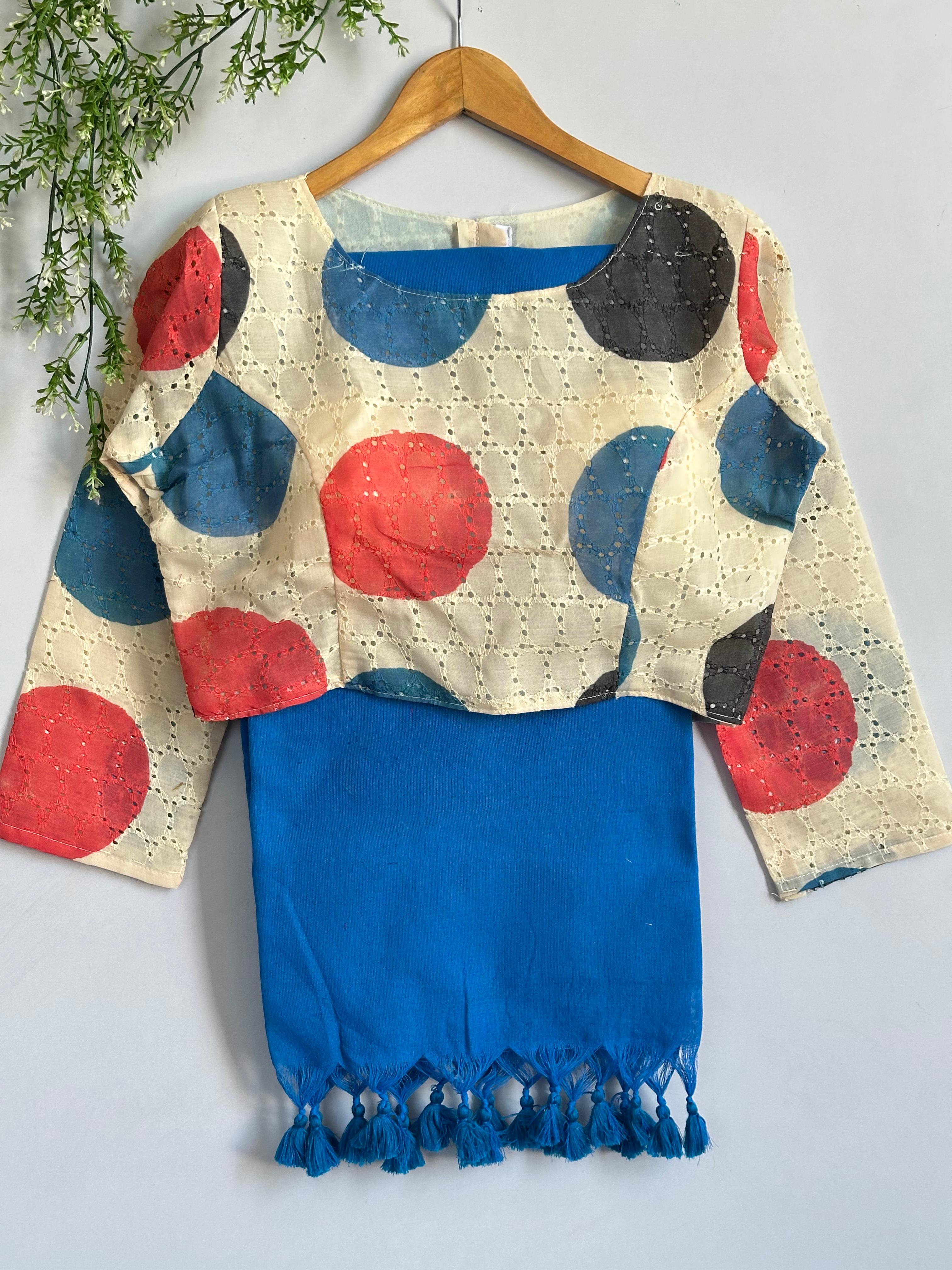 Blue colour plain saree with attached blouse 