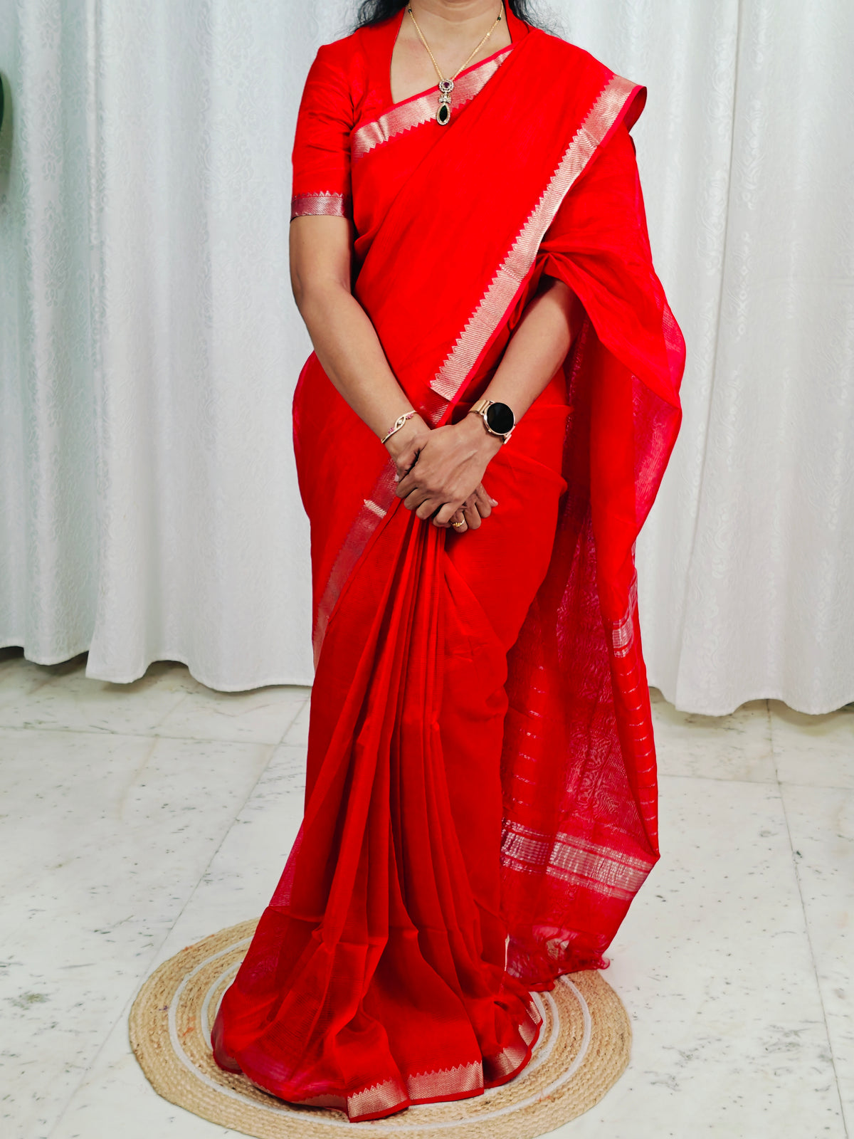 A Red Mangalagiri Handloom pattu saree