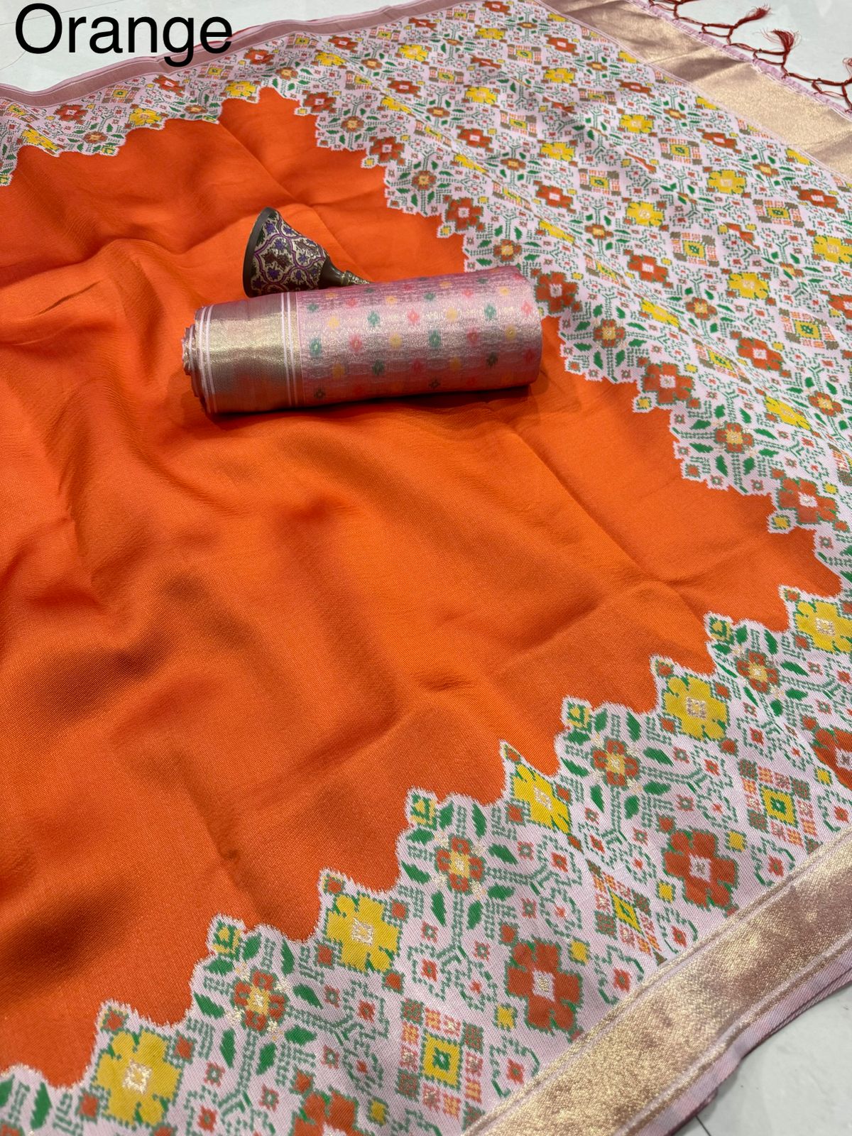 Orange 