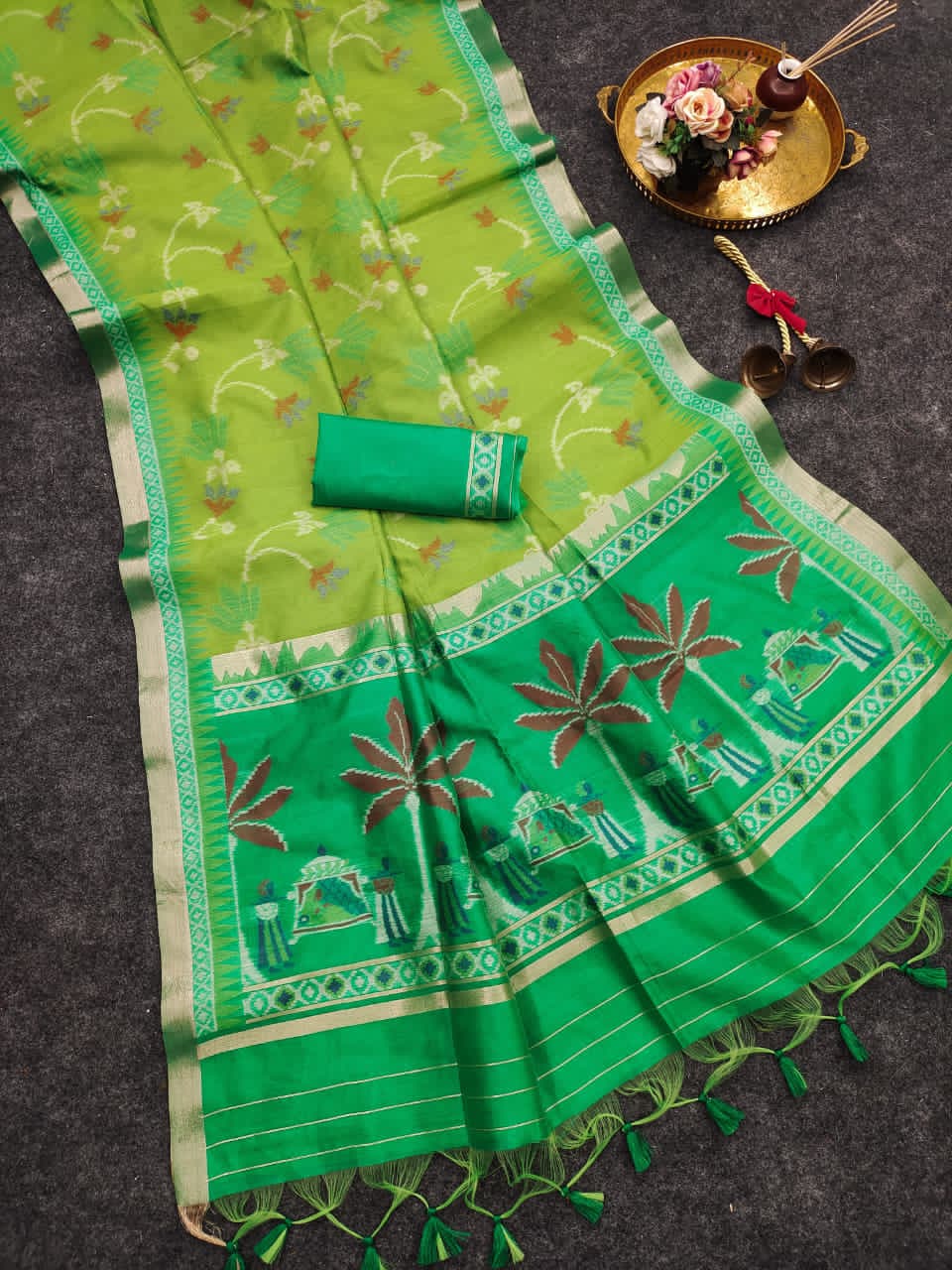 Parrot Green 