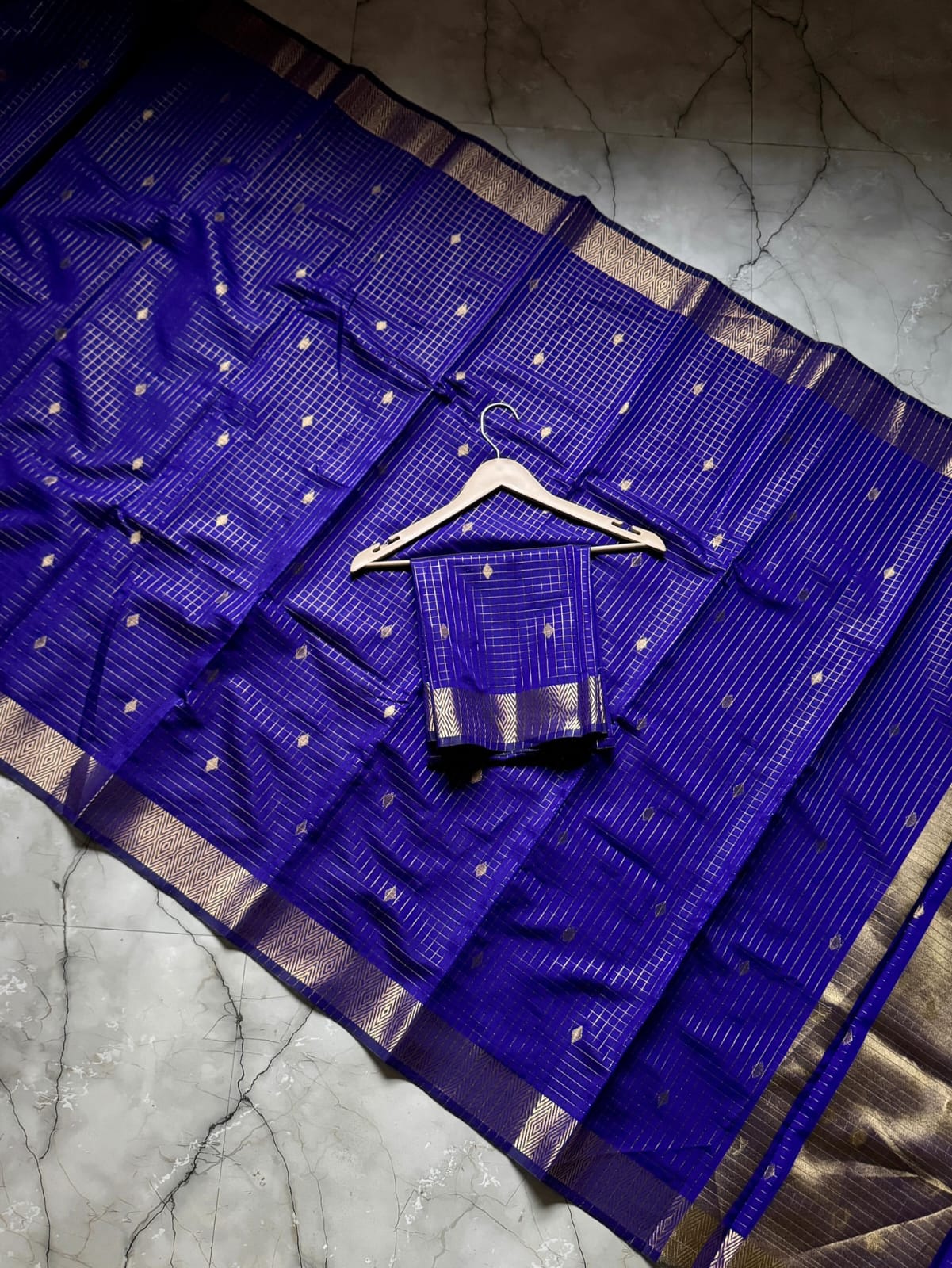 Royal blue 