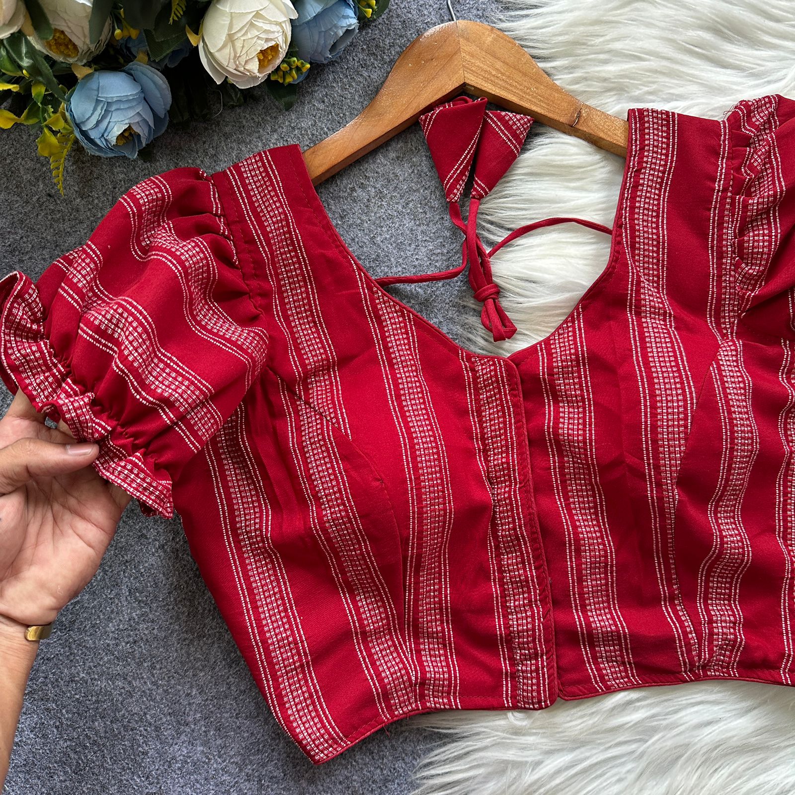 Red blouse with ruffled sleeves 