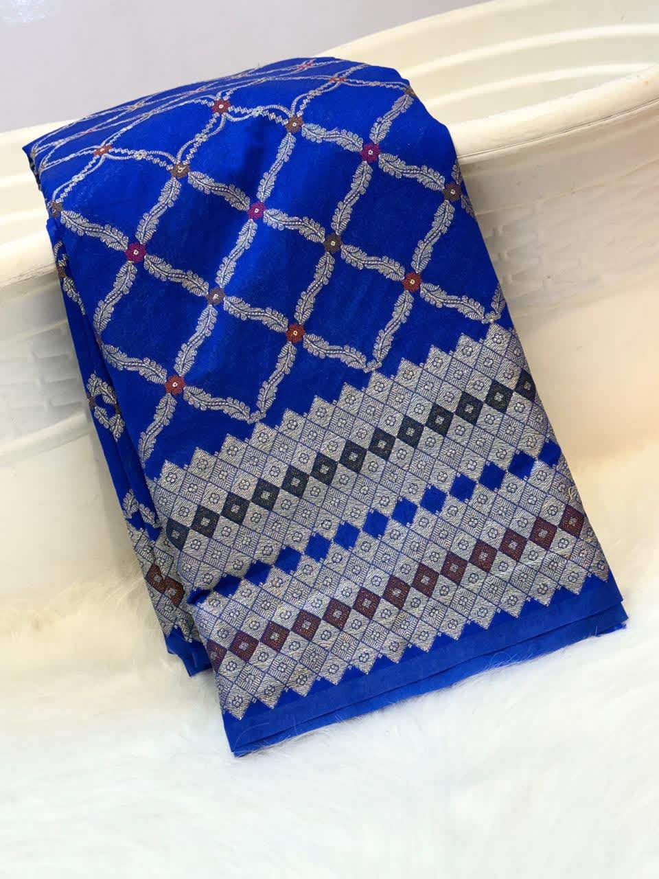 Royal blue 