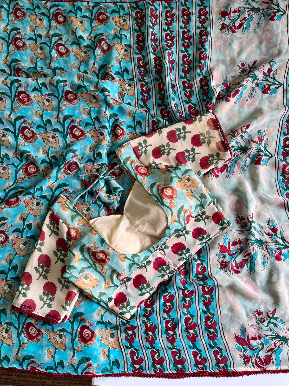 Turquoise blue 