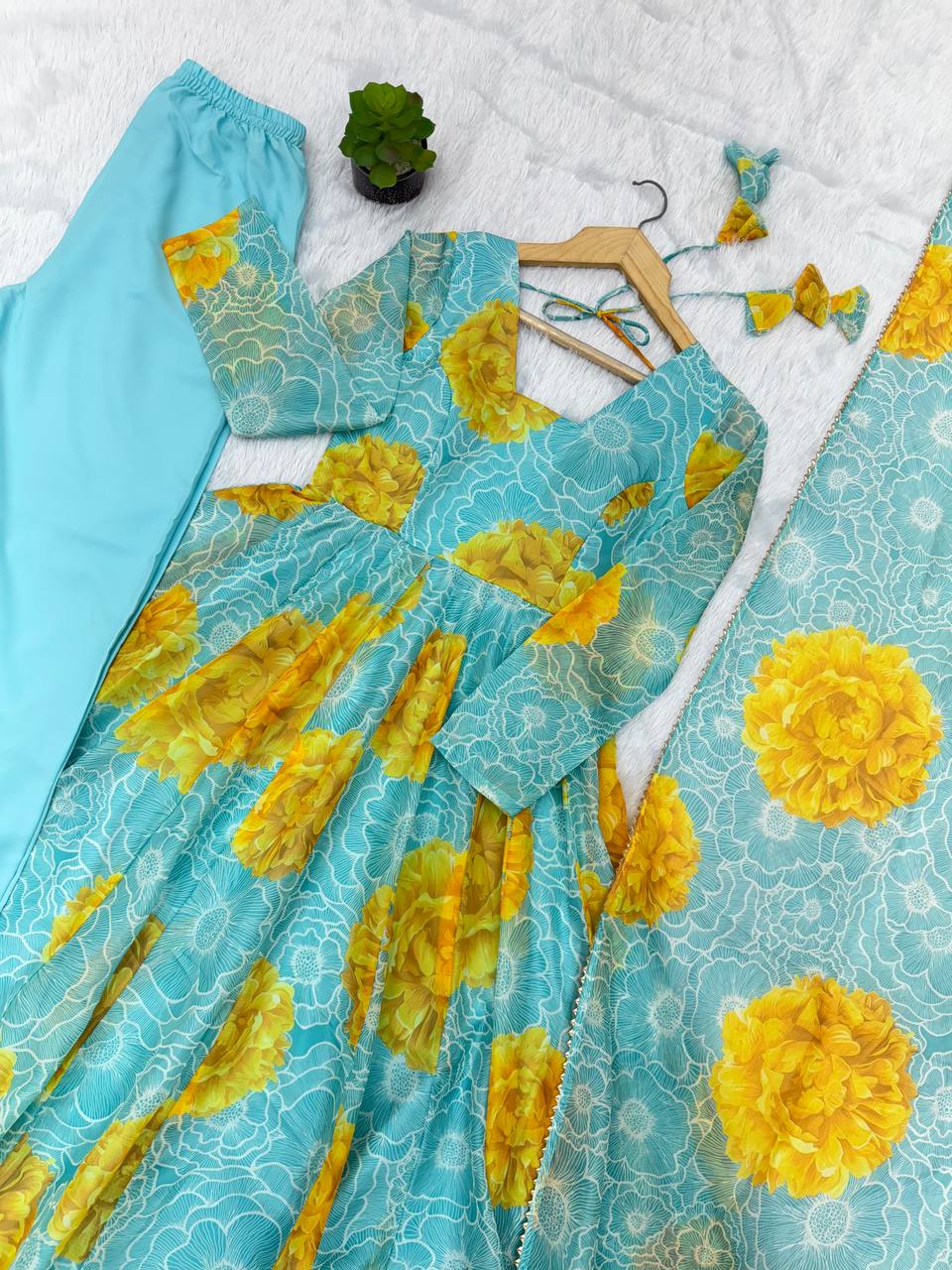Turquoise blue 