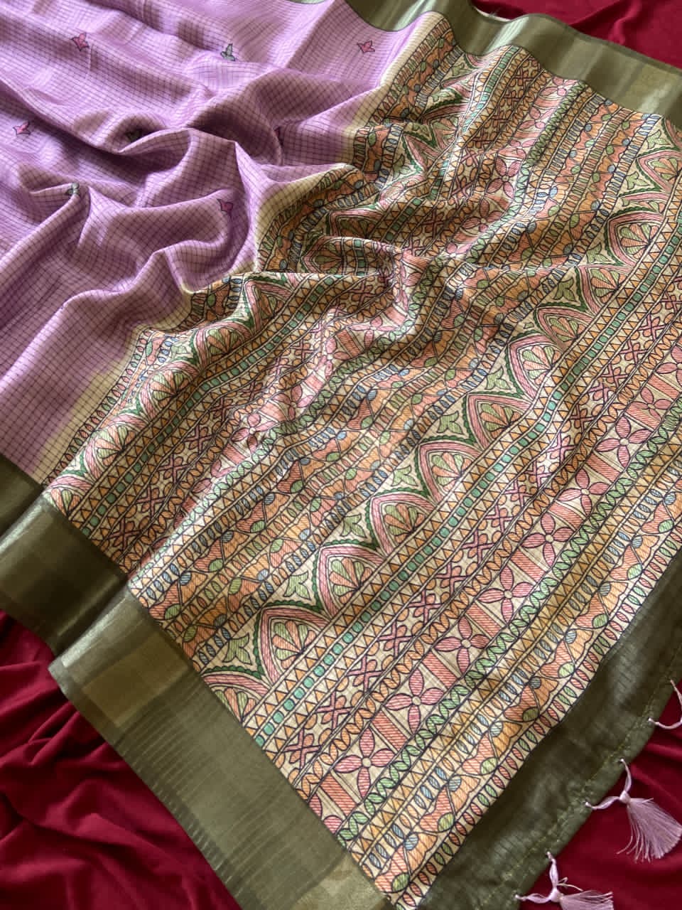 Lavender saree with floral patterns 