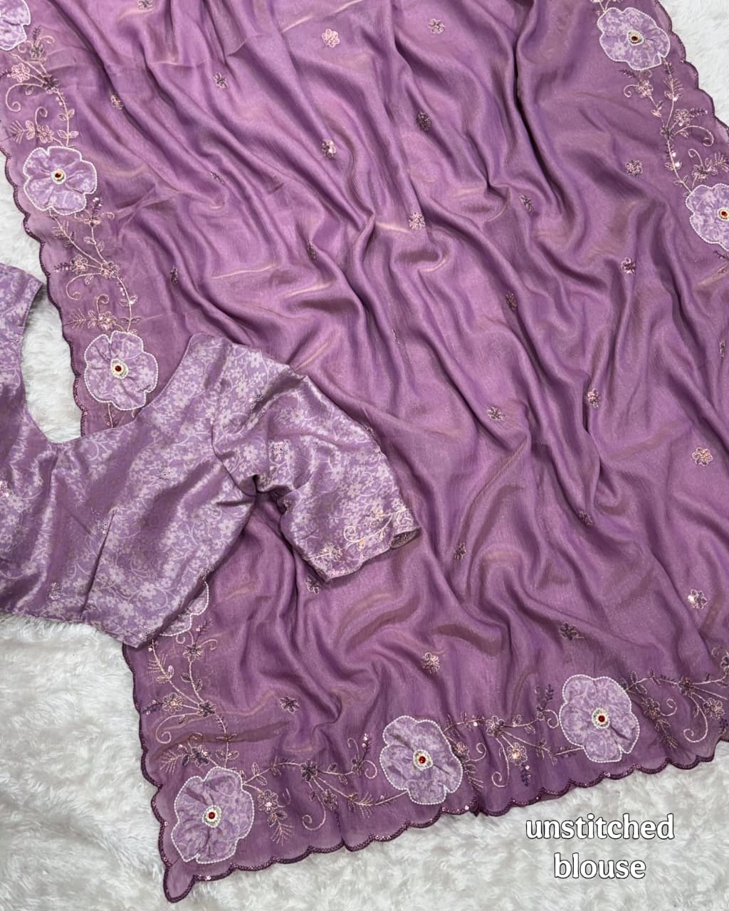 Lavender saree with floral patterns 
