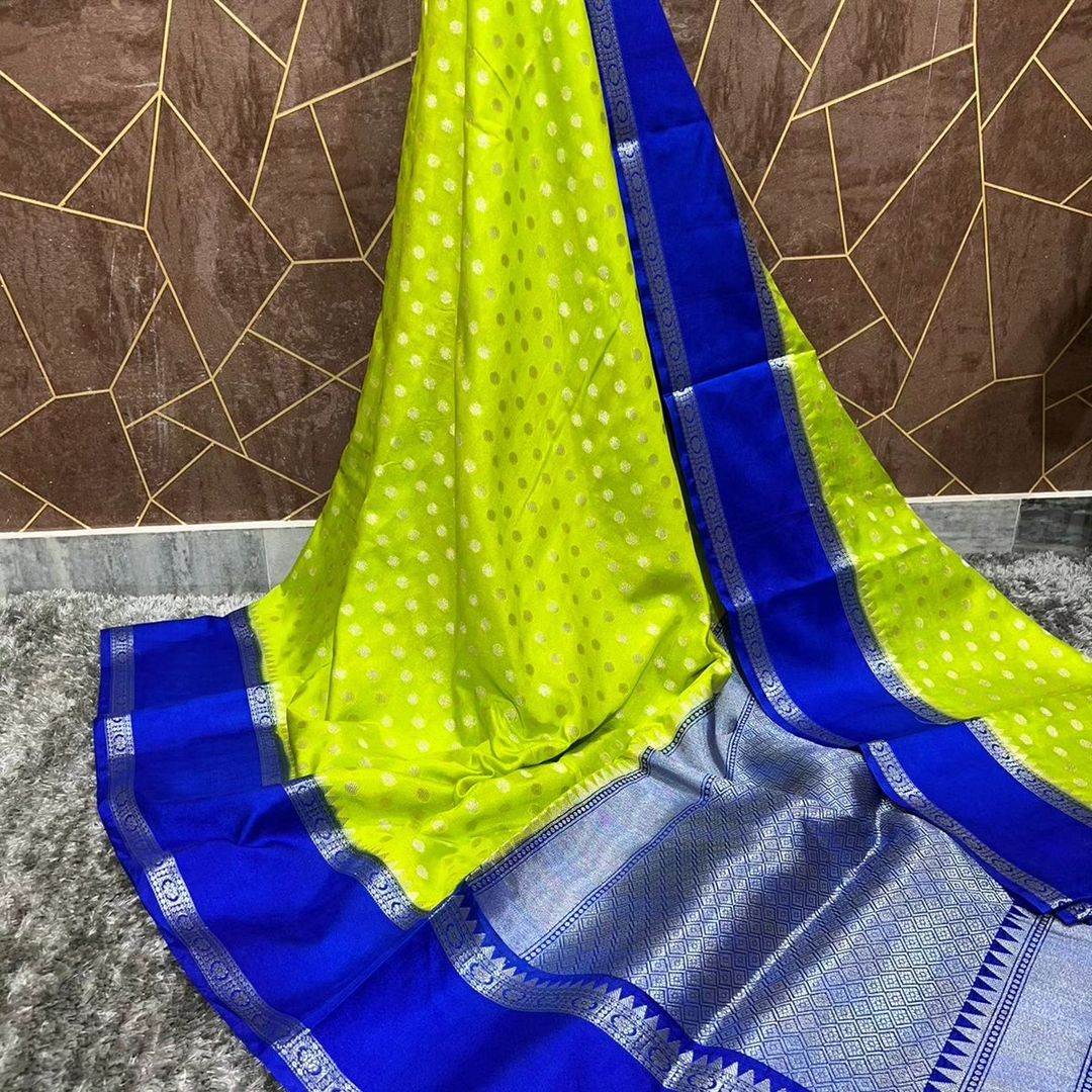 Light green 