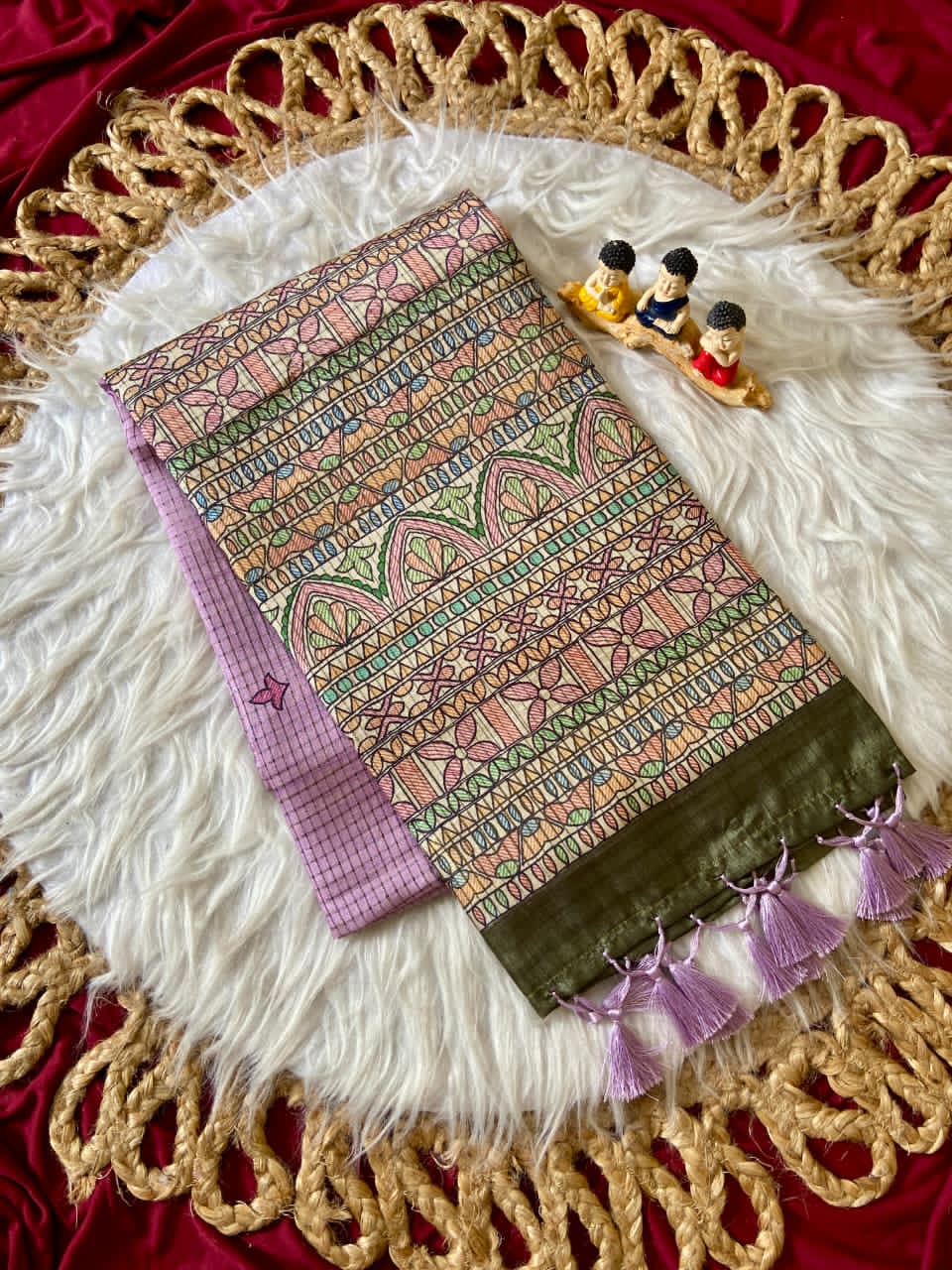 Lavender saree with floral patterns 