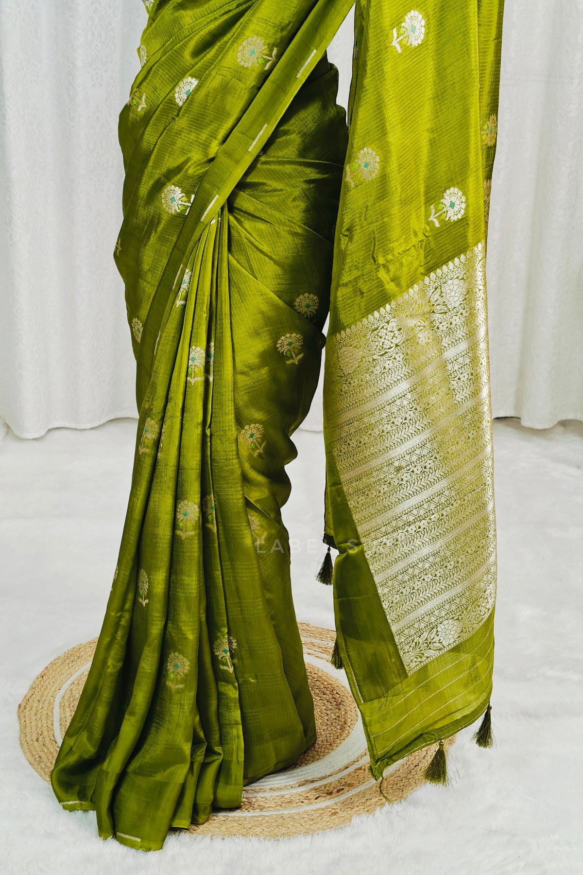Mehendi Green Premium Chiniya Silk Saree
