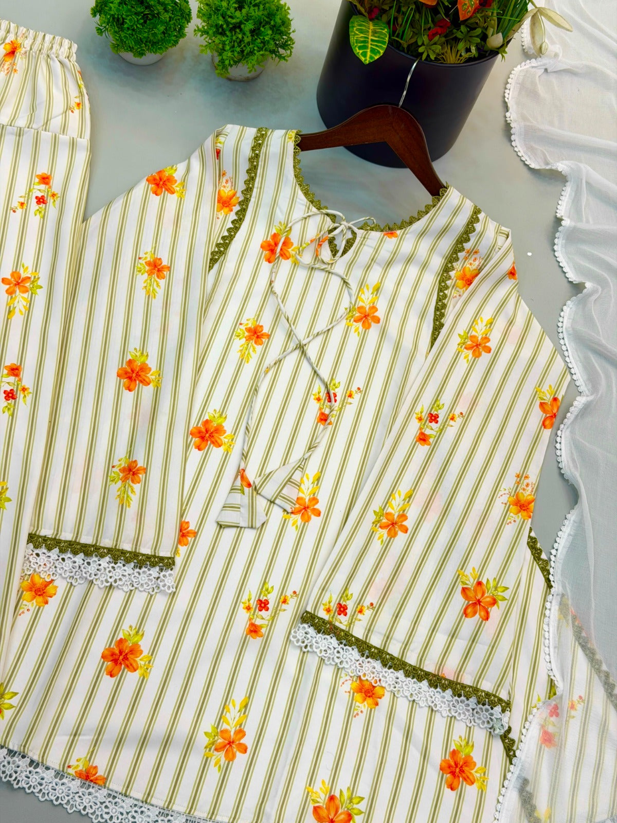 Natural crepe co ord set