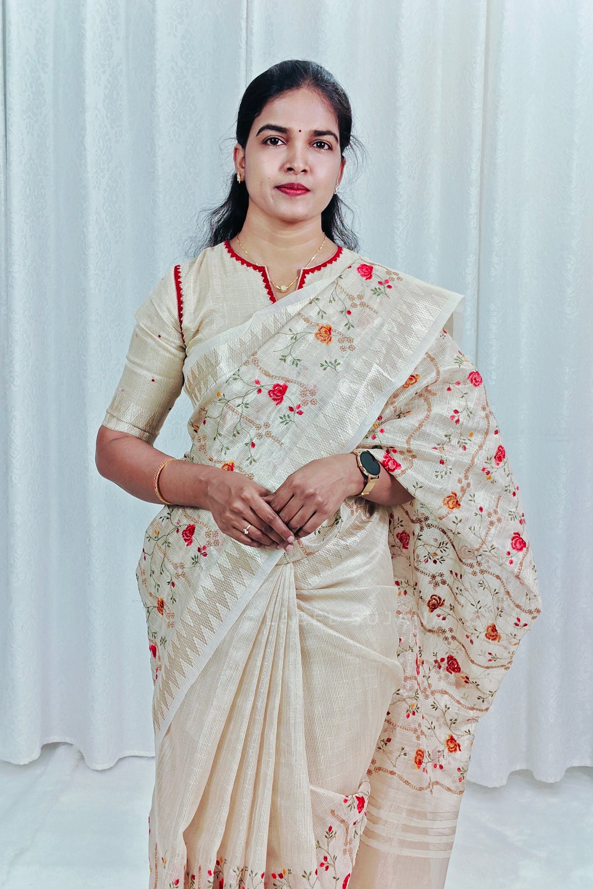 Gold colour Premium Banarasi Tissue Silk Saree