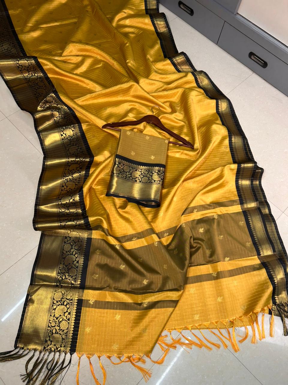Mustard Yellow 