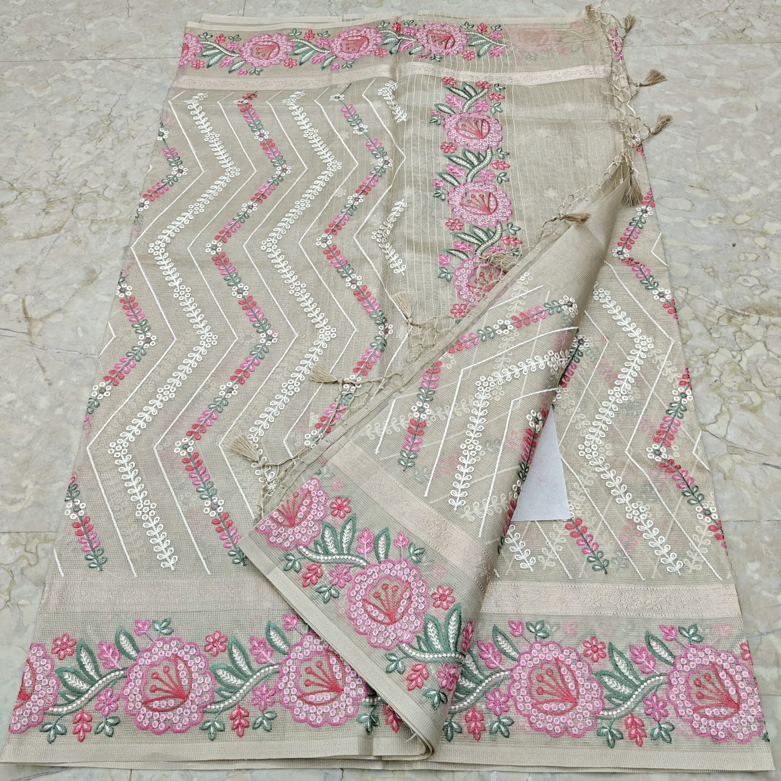 Beige 9
