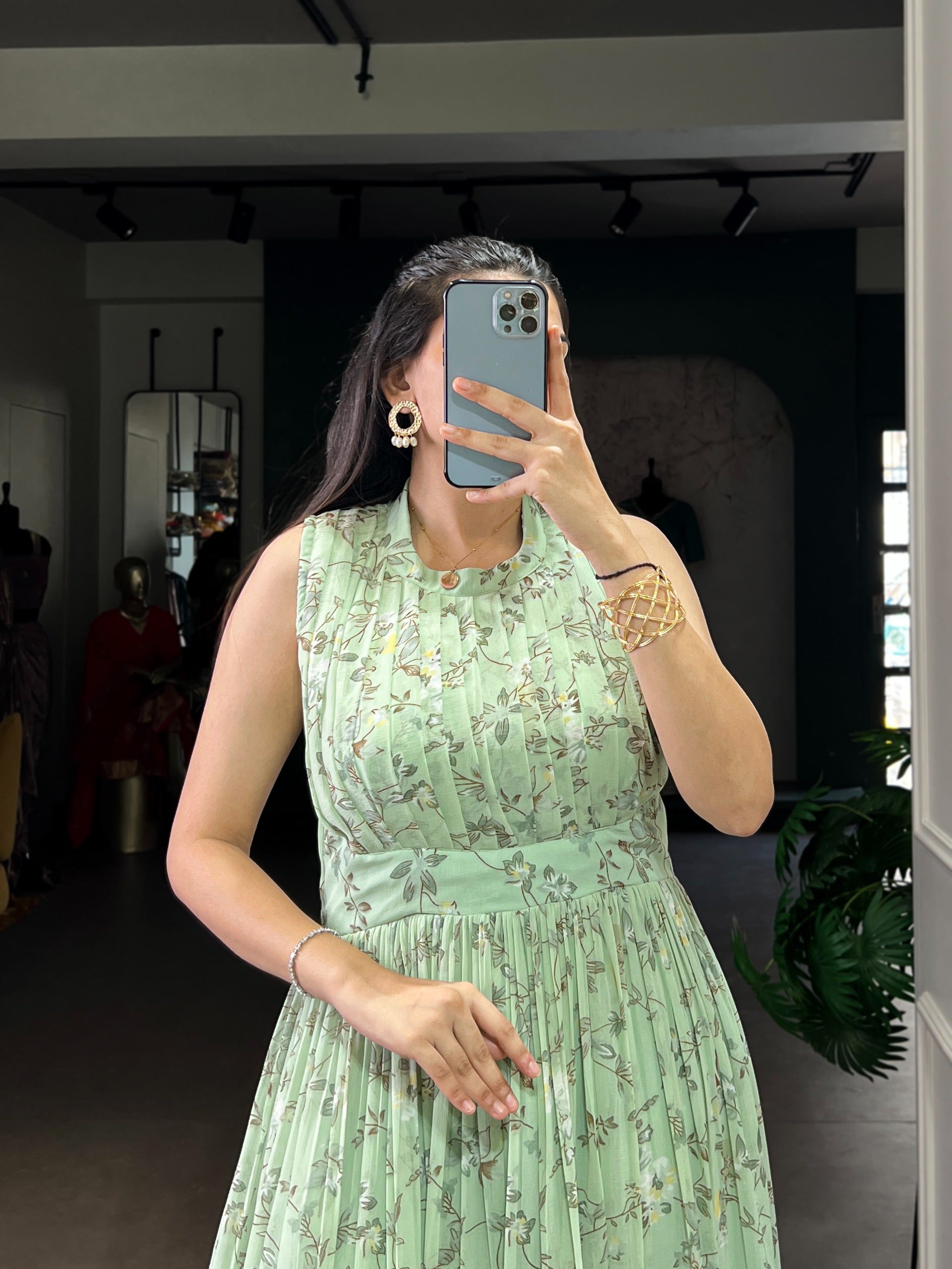 Light green 