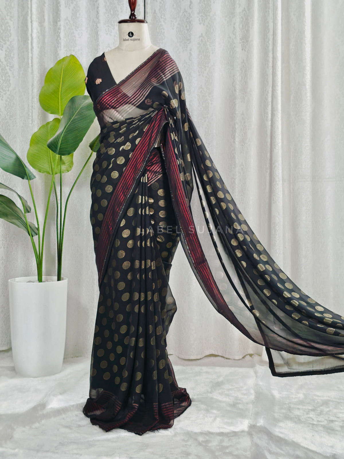Shimmery Georgette Polka Dot Saree With Metallic Borders LSS20