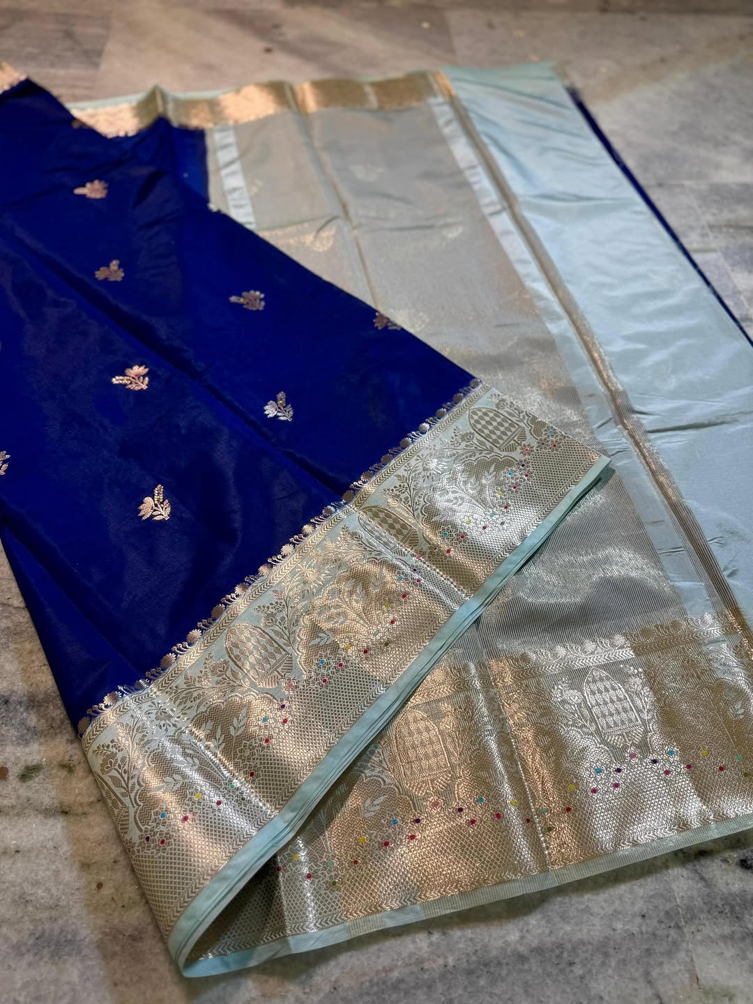 Royal blue 