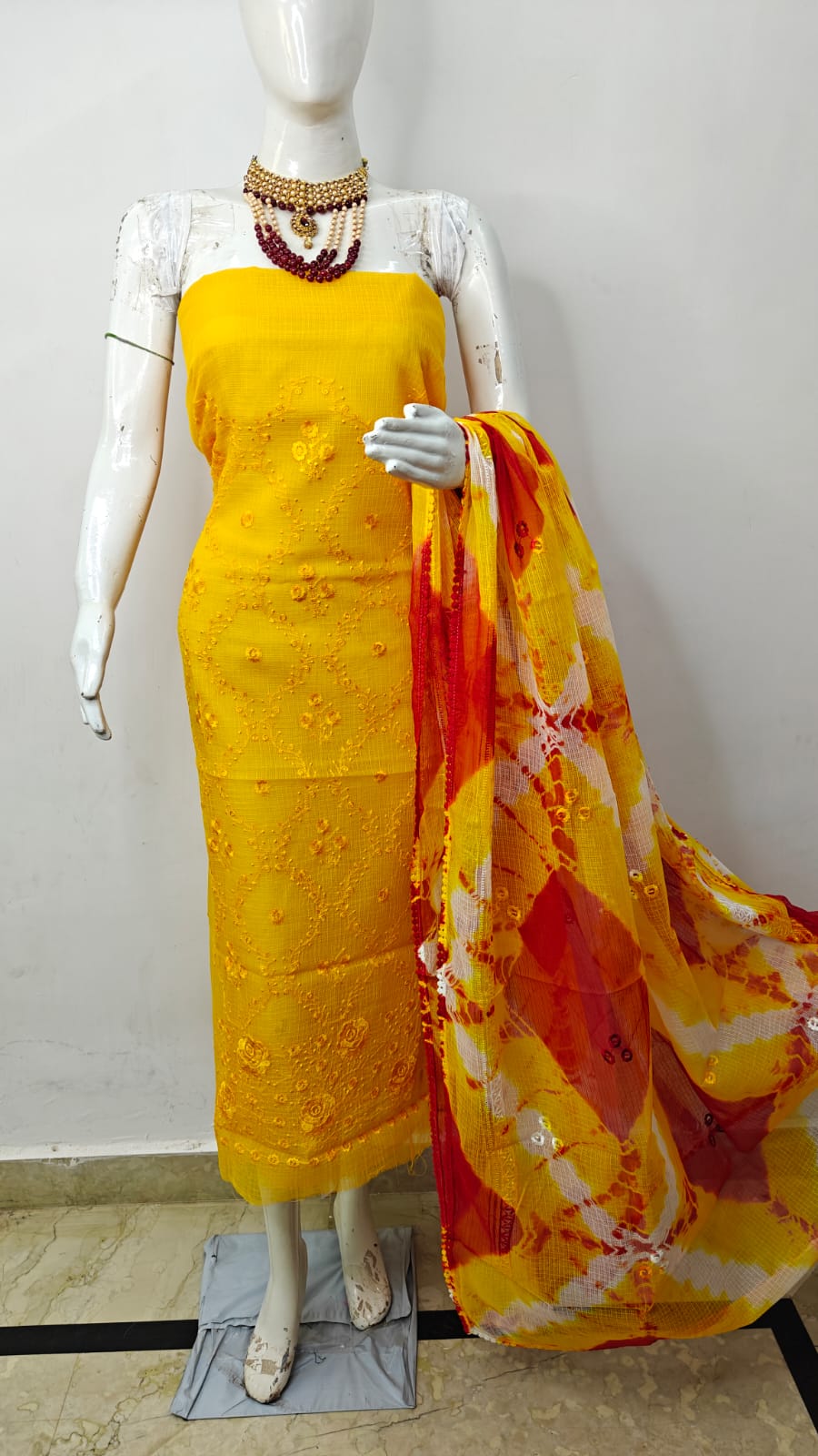 Dark yellow 
