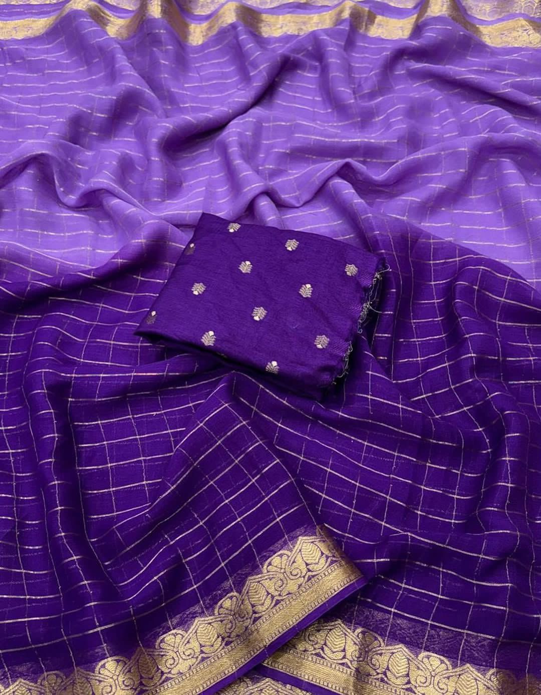 Light purple & dark purple saree 