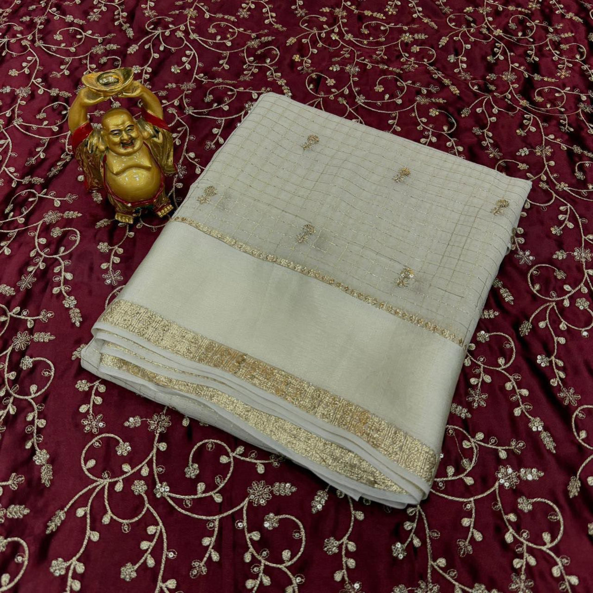Cream colour Viscose georgette saree