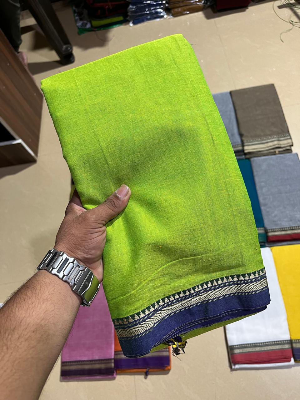 Parrot green  