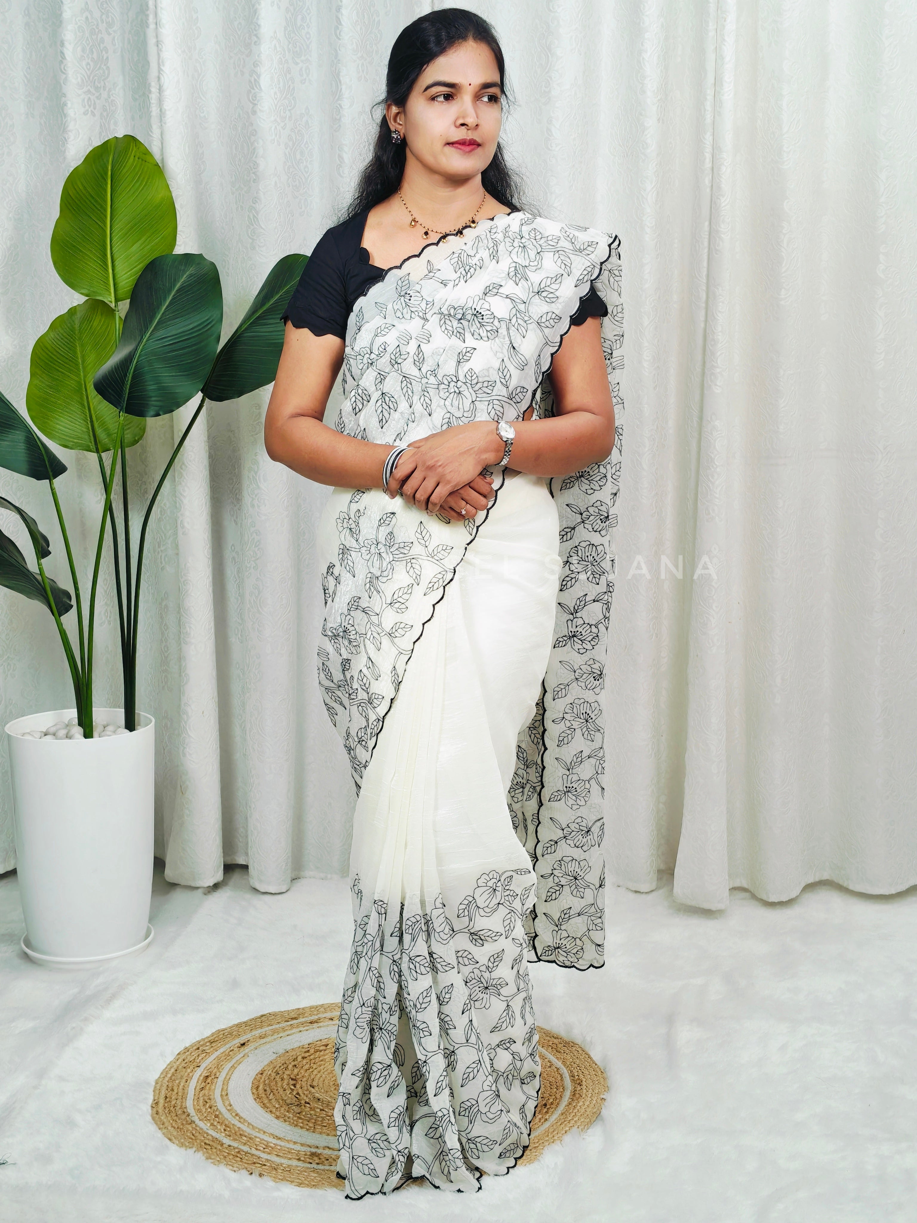 Crunchy crush saree LSS07