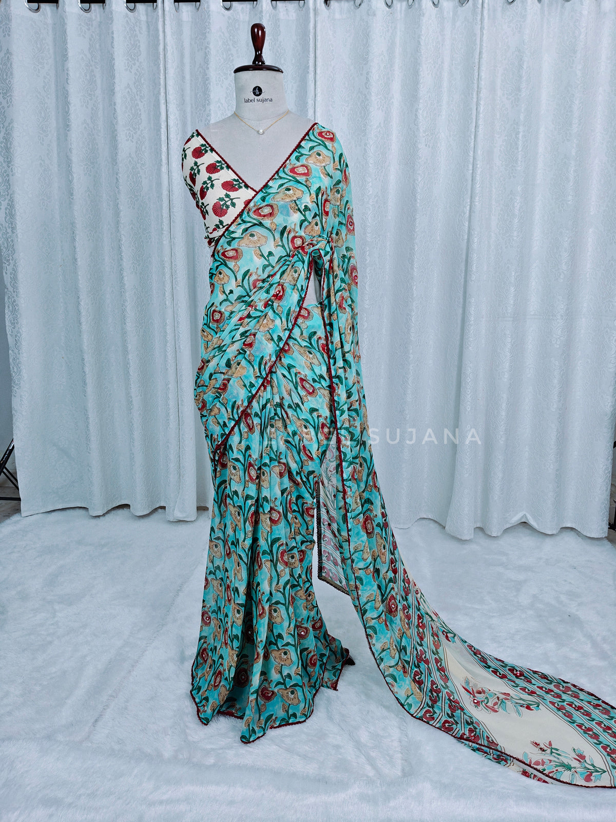 Turquoise blue 