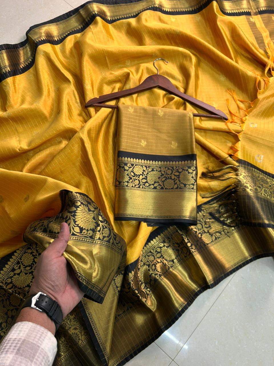 Mustard Yellow 