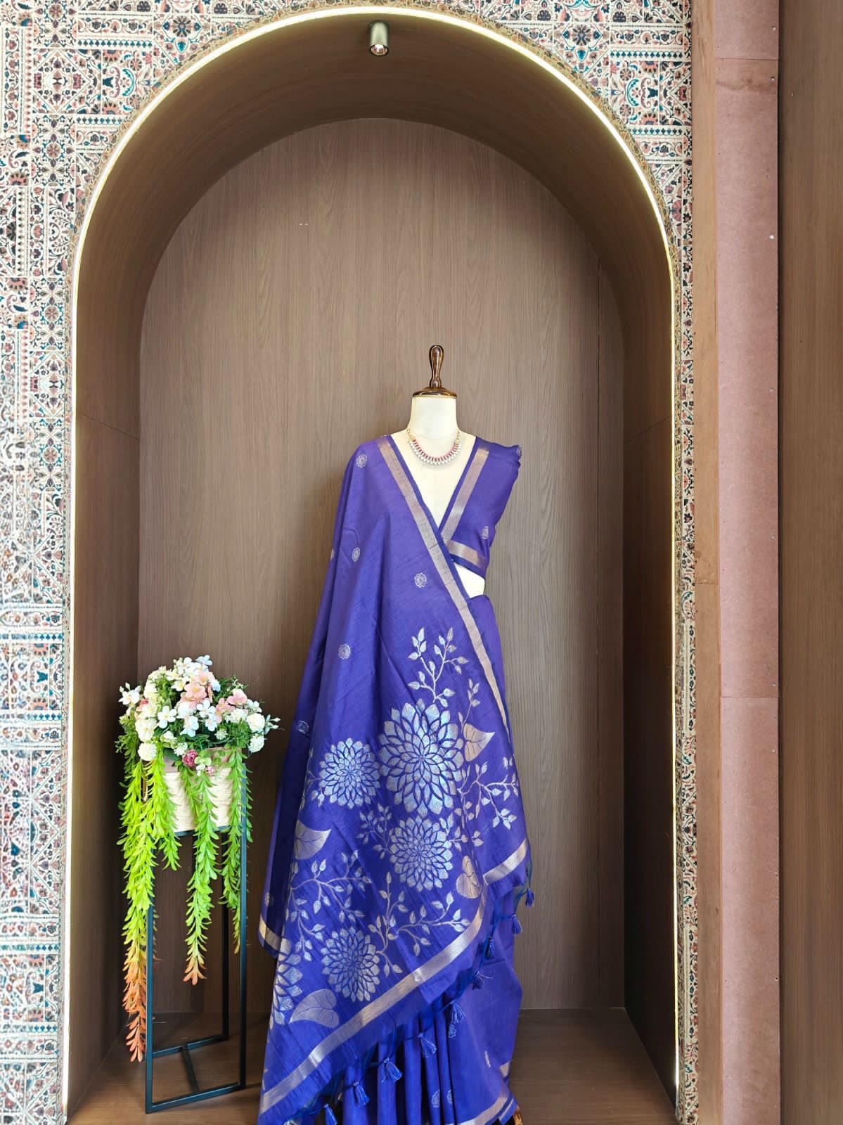 Royal blue 