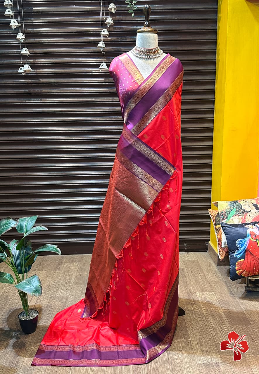 Red saree with gold border