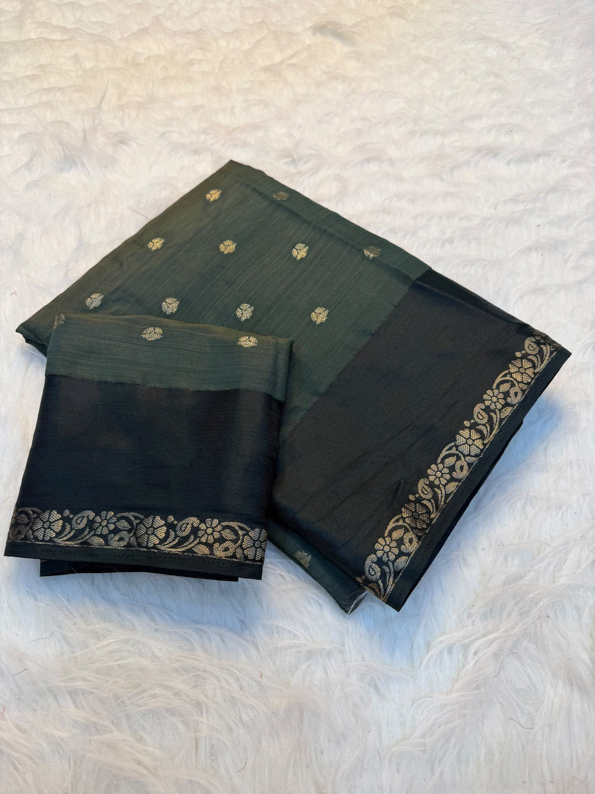 Dark green 