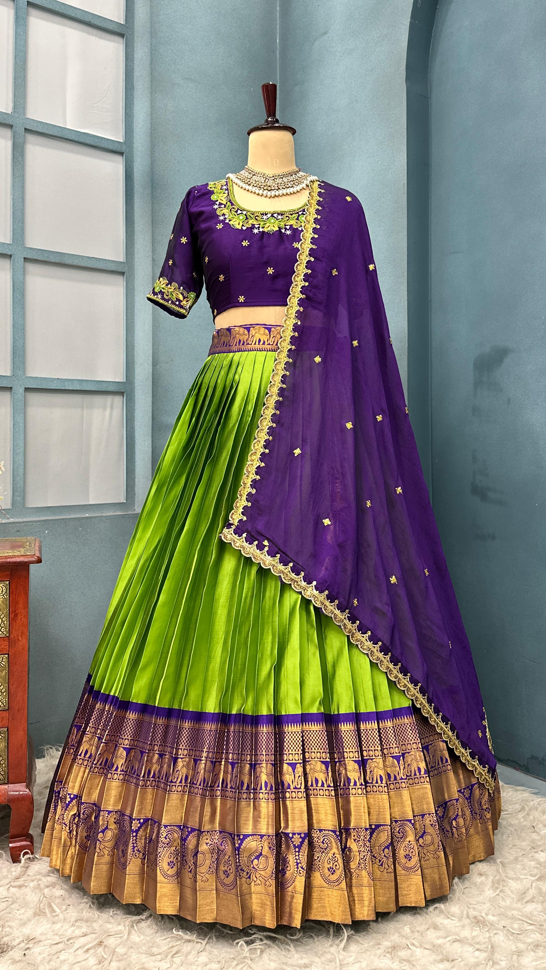 Parrot Green 