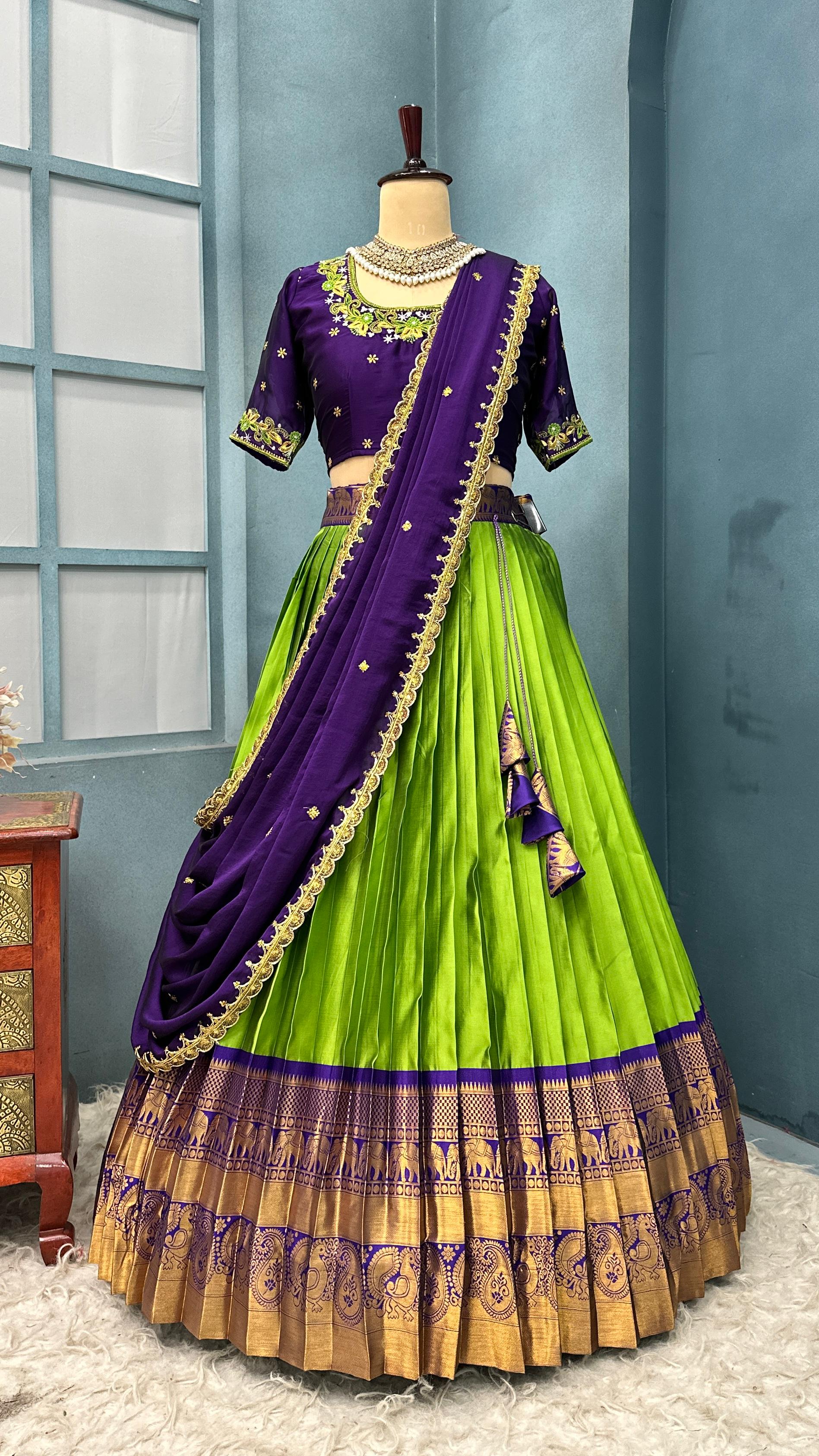 Parrot Green 