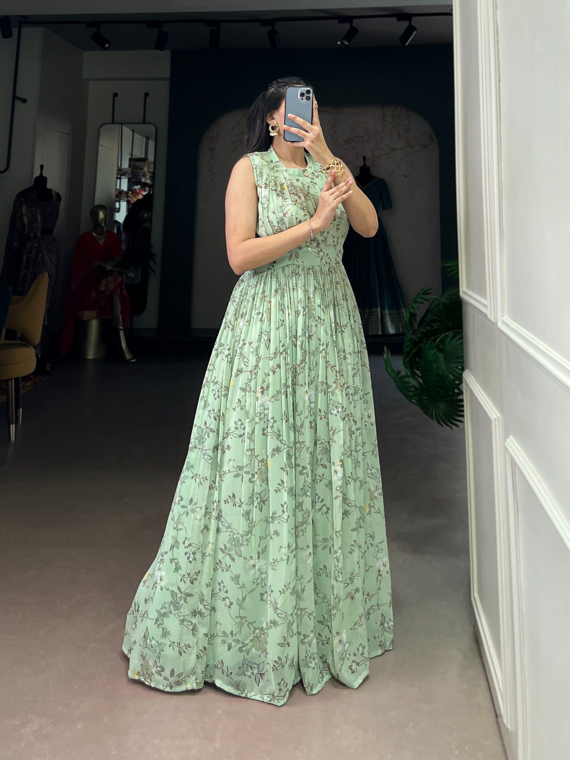 Light green 