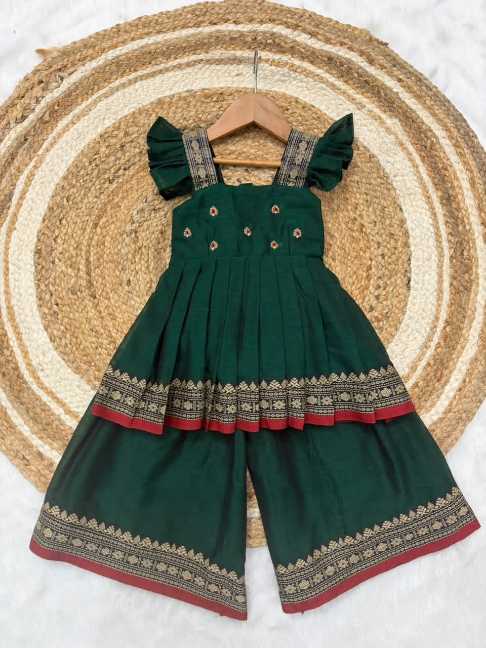 Dark green 